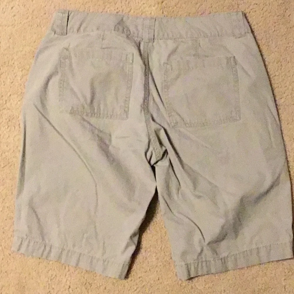 OLD NAVY tan cargo shorts size 4